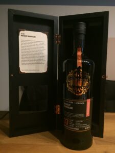 Eine Flasche Glen Moray 1986 in einer Holzkiste