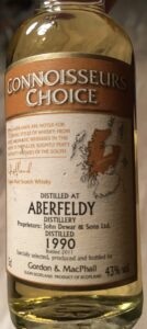 Eine Mini-Flasche Aberfeldy 1990 von Gordon & MacPhail
