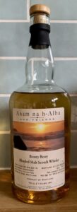 eine Flasche Blended Malt 2013 von Anam na h-Alba