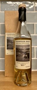 Eine Flasche Dornoch 2017 von Phil & Simon Thompson