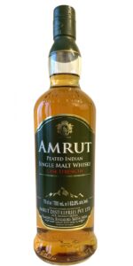 Eine Flasche Amrut Peated Indian Cask Strength