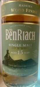 Eine Flasche BenRiach 15-year-old Madeira